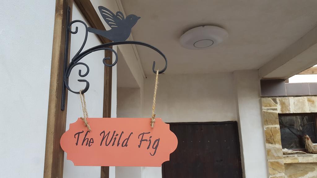 The Wild Fig Hotell Shumen Exteriör bild